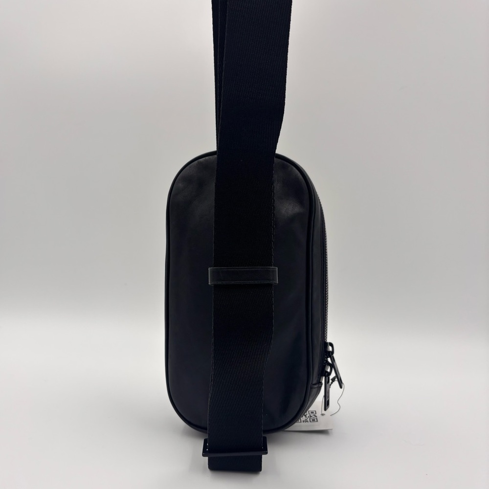 Louis Vuitton Pochette Gange Limited Edition Roppongi unisex Black Calf Leather✨ - Picture 4 of 12